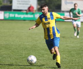Burgrieden - FCW32.jpg