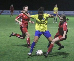 Frauen Laupertshausen - FCW29.jpg