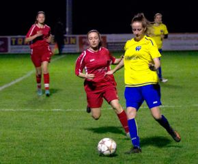 Frauen Laupertshausen - FCW13.jpg