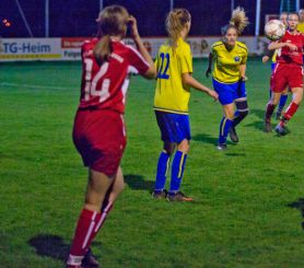 Frauen Laupertshausen - FCW21.jpg