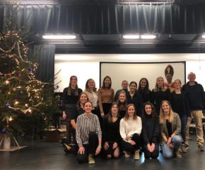 Weihnachtssfeier5.jpg